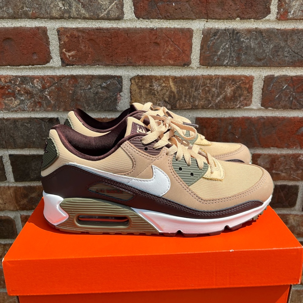 Nike Air Max 90 in Tan, Brown, and Olive - Picture 4 of 10